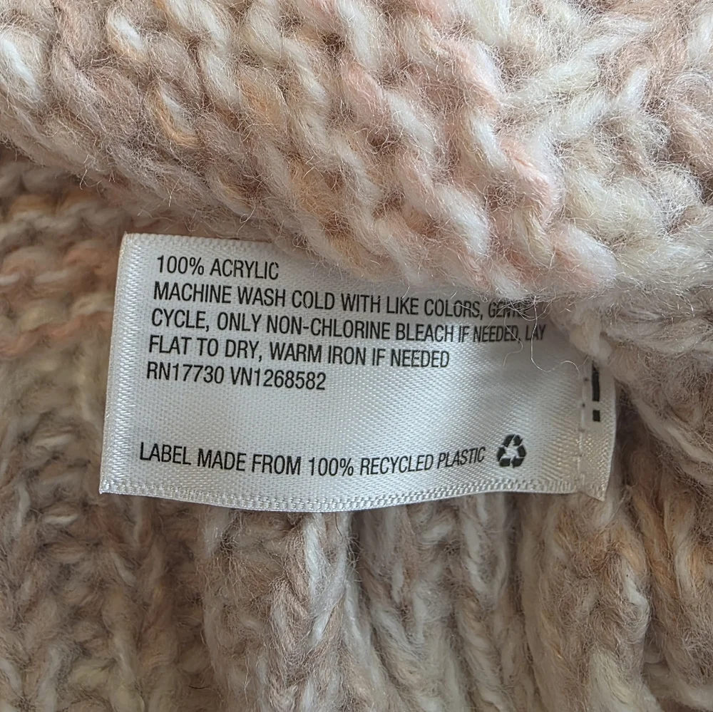 NWT Wild Fable XL Fuzzy Knit Pastel Sweater 2532-L
